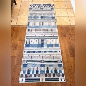Geometric Patterned Runner Rug